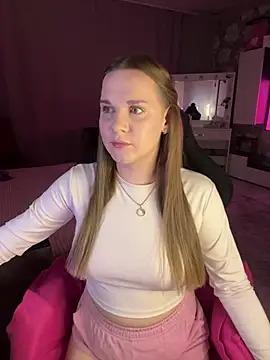 Snapshot of Lexi_noah chatting on March 24, 9:20 pm Lexi noah online show from March 24, 9:20 pm