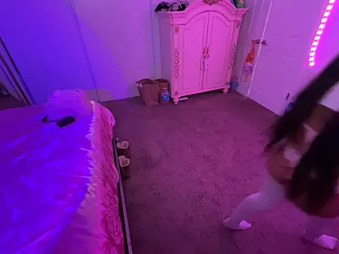 Onlypawzz online show from March 27, 2:17 am