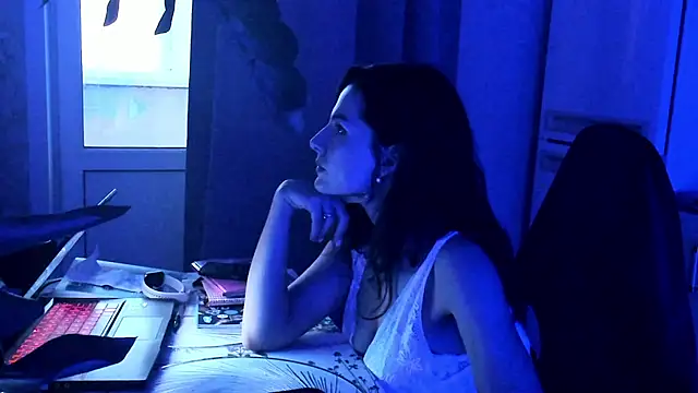 April o Nill online show from October 3, 2:14 pm