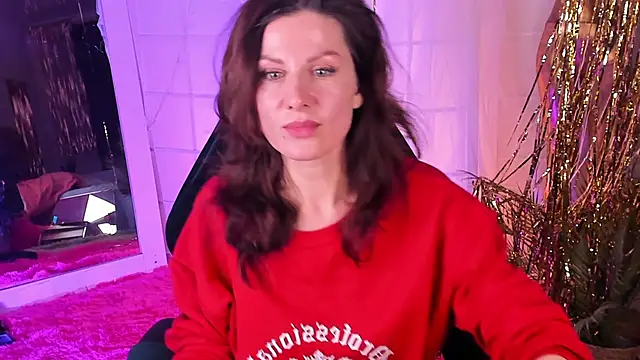 April o Nill online show from December 22, 5:21 pm