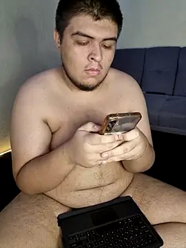 Snapshot of David_GX chatting on March 4, 11:43 pm David GX online show from March 4, 11:43 pm