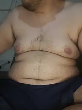 Snapshot of David_GX chatting on November 19, 11:38 pm David GX online show from November 19, 11:38 pm