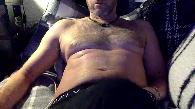 Snapshot of Stardrew123 chatting on January 6, 11:29 pm Stardrew123 online show from January 6, 11:29 pm