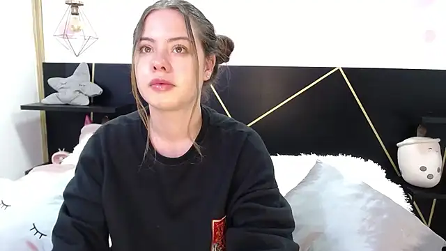 DanniAbbey online show from January 27, 2:46 pm