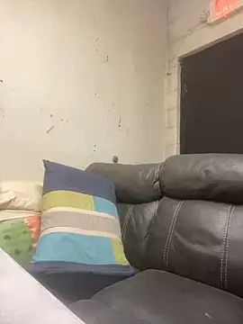 here4pussyy online show from March 8, 4:23 am