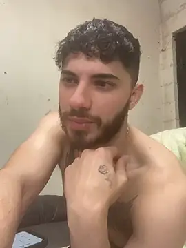 here4pussyy online show from March 11, 5:49 am
