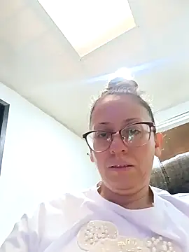 miss hanna07 online show from November 11, 10:10 pm