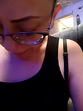 miss hanna07 online show from November 17, 9:42 pm