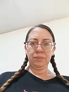miss hanna07 online show from June 10, 4:28 pm