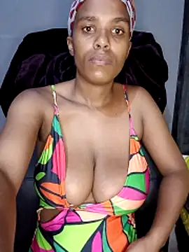 SexySlenderLexy online show from March 23, 5:33 am