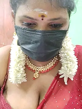 Snapshot of malliga98 chatting on September 26, 6:45 pm malliga98 online show from September 26, 6:45 pm