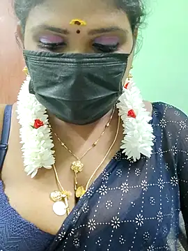 Snapshot of malliga98 chatting on September 30, 5:29 pm malliga98 online show from September 30, 5:29 pm