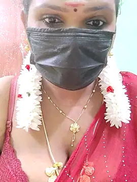 Snapshot of malliga98 chatting on October 1, 7:09 pm malliga98 online show from October 1, 7:09 pm