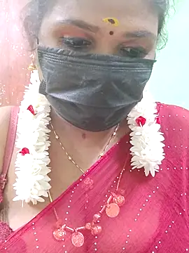 Snapshot of malliga98 chatting on October 16, 6:42 pm malliga98 online show from October 16, 6:42 pm