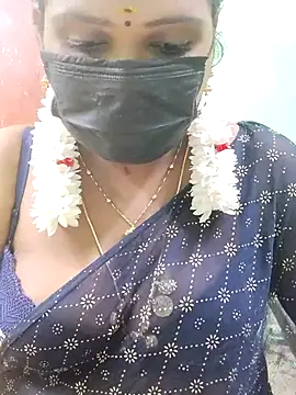 Snapshot of malliga98 chatting on October 24, 5:42 pm malliga98 online show from October 24, 5:42 pm