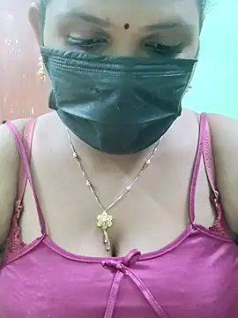 Snapshot of malliga98 chatting on October 26, 10:32 am malliga98 online show from October 26, 10:32 am