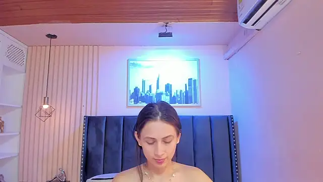 Snapshot of diosa_cristal chatting on May 15, 3:13 am diosa cristal online show from May 15, 3:13 am