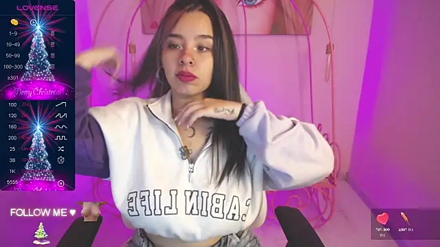 Mia Lopez  online show from December 16, 12:49 pm