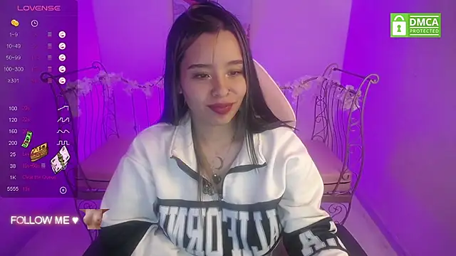 Mia Lopez  online show from January 9, 1:13 pm