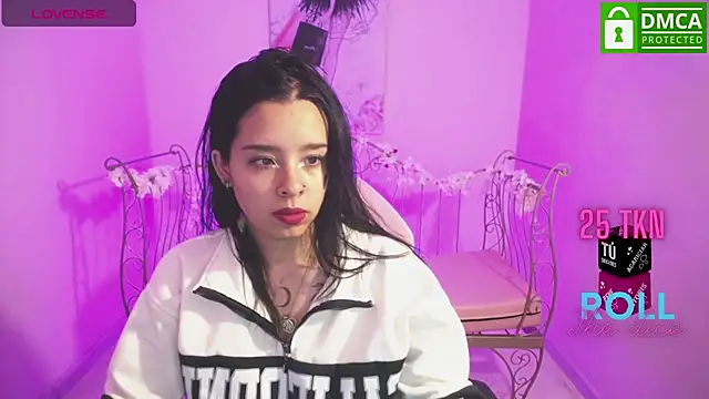 Mia Lopez  online show from March 20, 12:00 pm