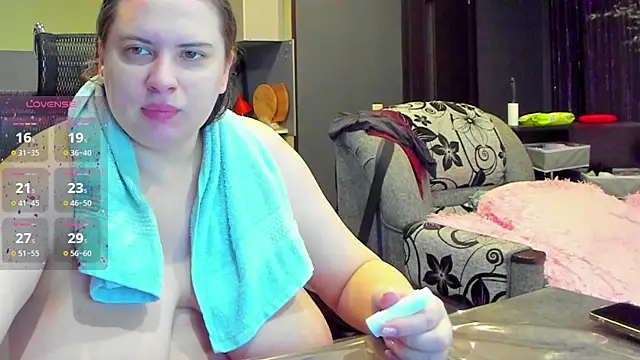 1lindsey1 online show from September 8, 8:52 pm