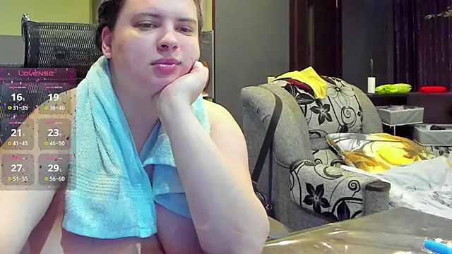 1lindsey1 online show from September 23, 6:44 pm