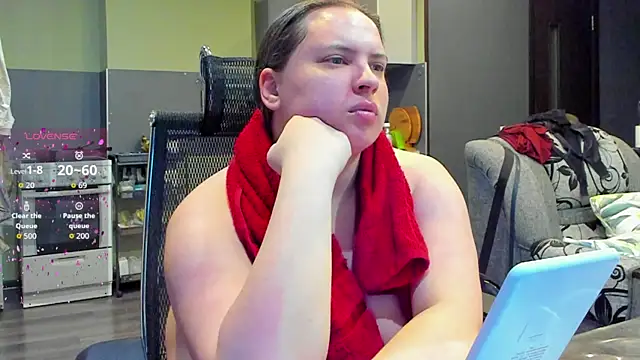 1lindsey1 online show from October 18, 3:02 pm