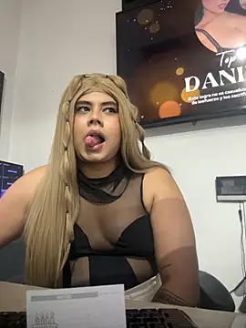 Tom Silver   online show from October 8, 5:05 am