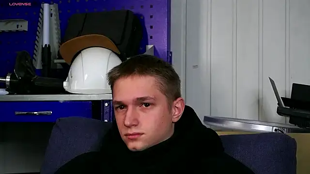 dustyn fox online show from January 16, 5:55 am