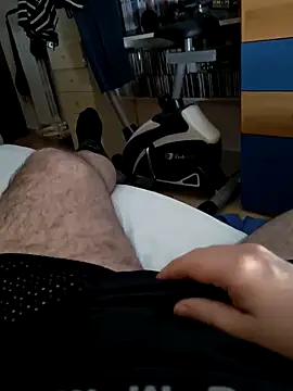 Nikart83 online show from November 2, 11:18 pm