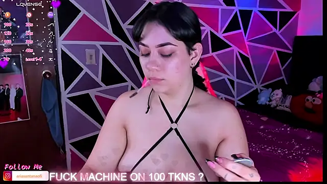 arisantana online show from October 30, 10:54 pm