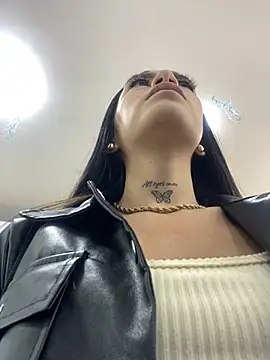 Effy Bonny online show from December 17, 7:37 pm