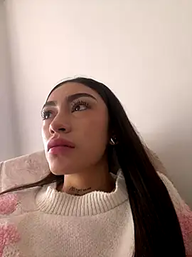 Effy Bonny online show from October 18, 8:42 pm