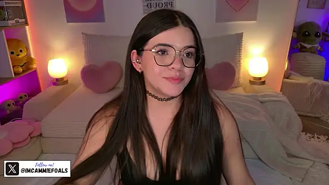 Snapshot of cammiefoalss chatting on February 21, 8:54 pm cammiefoalss online show from February 21, 8:54 pm