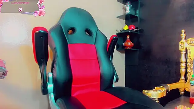 Kendall hornyy online show from February 12, 10:37 pm