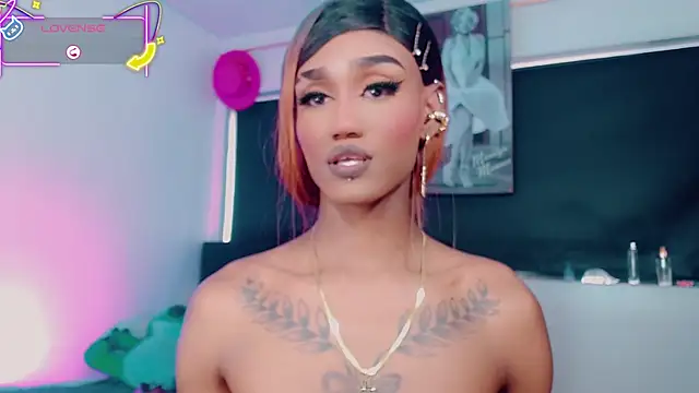 Kendall hornyy online show from June 15, 8:22 pm