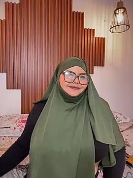  Shara Handal  online show from February 7, 2:54 pm