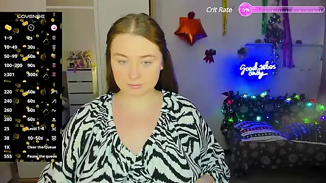 Demure Smile online show from December 13, 6:10 am