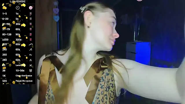 Demure Smile online show from March 22, 4:56 am