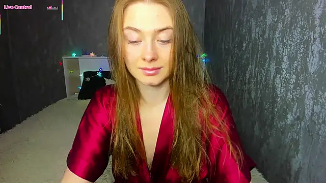 Demure Smile online show from September 28, 5:57 am