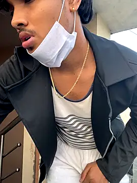 Snapshot of sonalsanskar chatting on December 2, 1:22 am sonalsanskar online show from December 2, 1:22 am