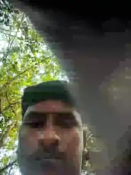 Snapshot of Telugubigcock57 chatting on December 29, 10:23 am Telugubigcock57 online show from December 29, 10:23 am
