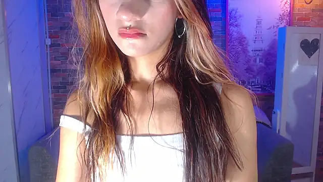 Laurita b online show from December 12, 8:21 pm