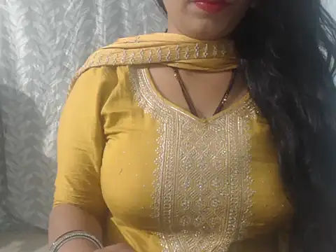 cute-priy online show from February 27, 11:31 am