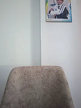 sexy-latin10 online show from July 25, 12:58 pm