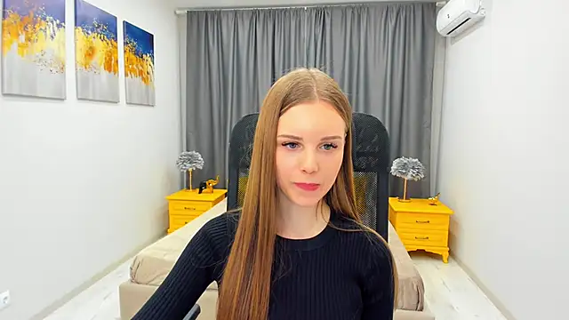 MileyWings online show from February 2, 6:42 pm