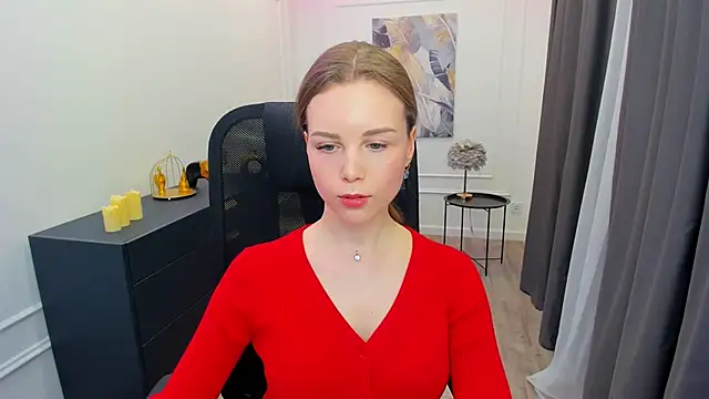 Snapshot of MileyWings chatting on March 15, 12:55 pm MileyWings online show from March 15, 12:55 pm