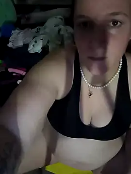 Snapshot of DiamandNova3 chatting on December 18, 7:15 am DiamandNova3 online show from December 18, 7:15 am