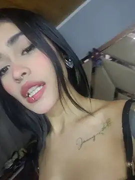 AliceMiller 2 online show from November 24, 12:32 am