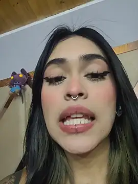 AliceMiller 2 online show from November 29, 6:05 am